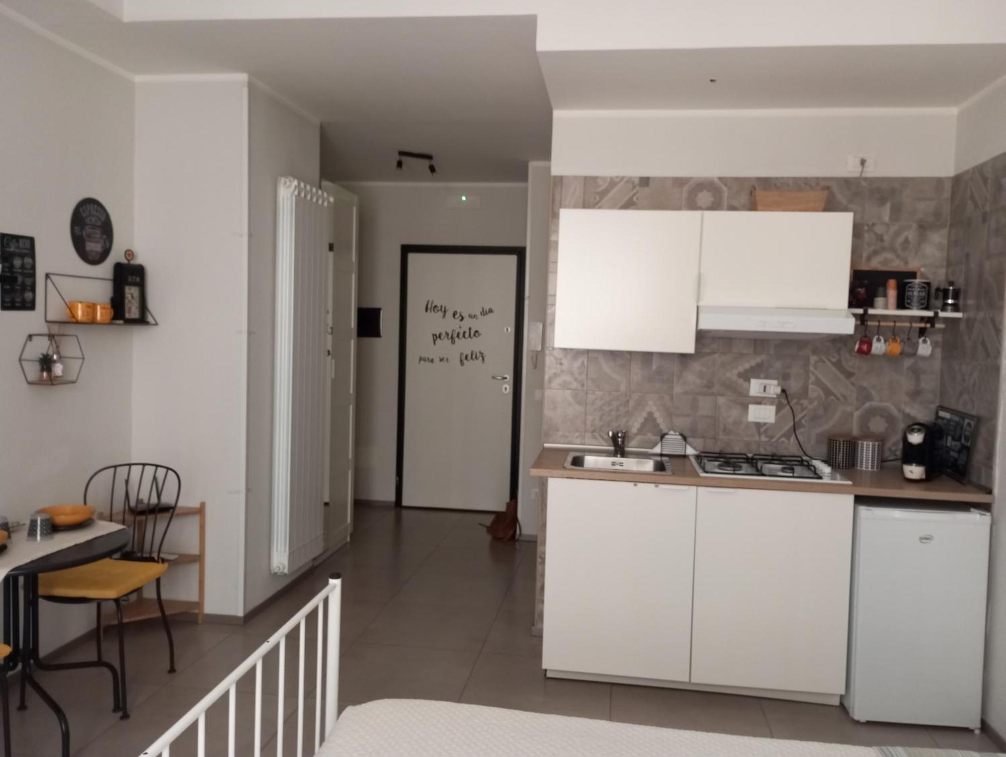 Holidaystudio Appartamento In Centro Salerno Exterior foto
